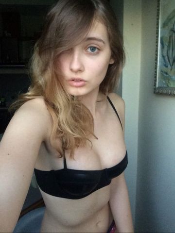 Полина